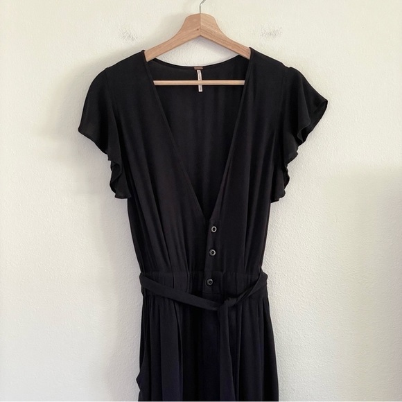 Free People Ruffle Your Feathers Deep V Flutter Sleeve Jumpsuit Black XS - Picture 8 of 13